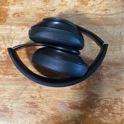 Studio 3 Wireless Beats