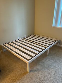 Queen metal bed fram