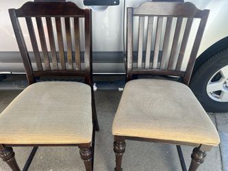 Set Of Dining Clothed Chains