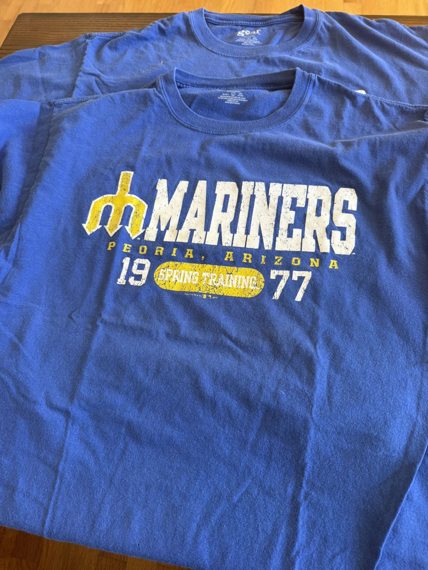 Two Vintage Seattle Mariners Matching T Shirts Size L