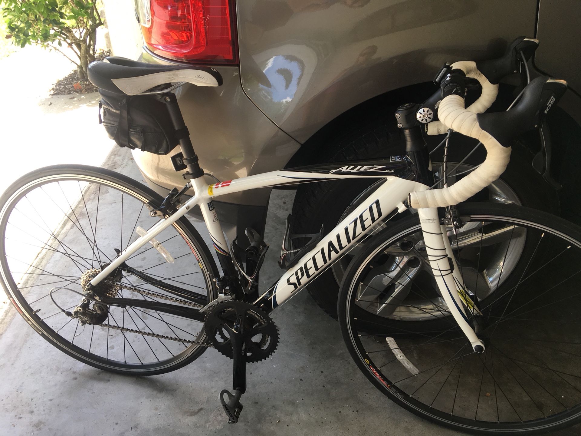 2014 Specialized Allez Sport Saxo Tinkoff Bank Woman’s Road Bike