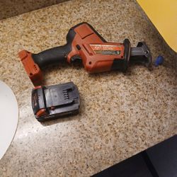 MILWAUKEE HACZALL WITH BATTERY 