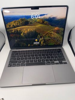 2024 Apple MacBook Air 13.6" M3 10C GPU 4.0GHz 8GB RAM 512GB SSD