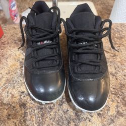 Jordan 11 Bred Low Cleats