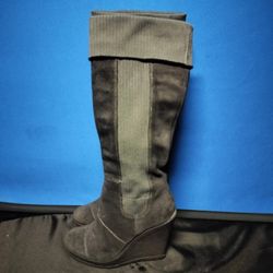 Fergie Grey Suade Over The Knee Wedge Boots (Size 7)