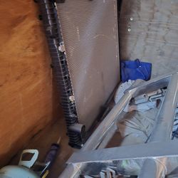 frieghtliner radiator