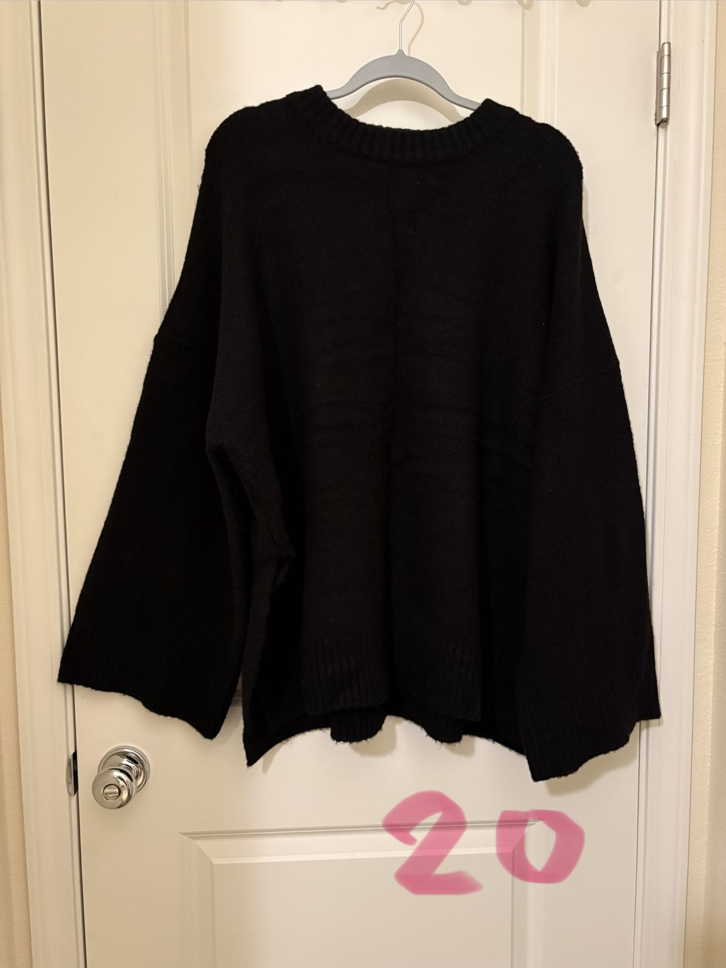 Oversized Wide Sleeves Black Sweater