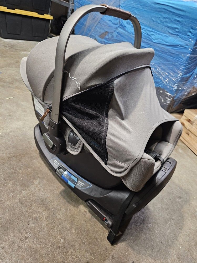 NUNA INFANT Pipa RX CAR Seat & BASE