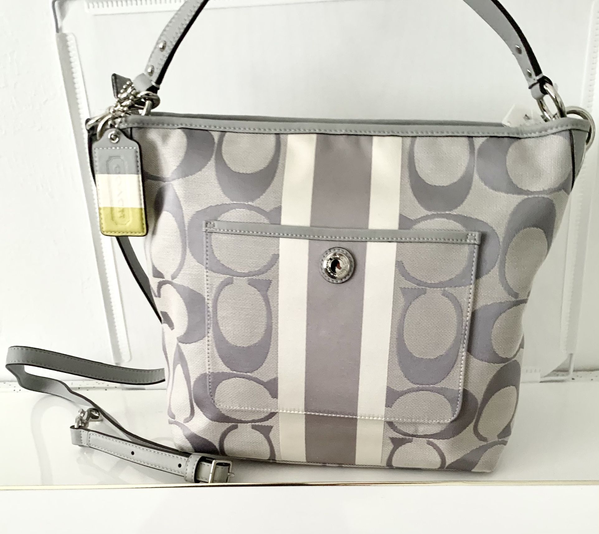 NWT COACH Sig Hamptons Weekender Silver Stripe Jacquar Canvas Shoulder Bag 10055