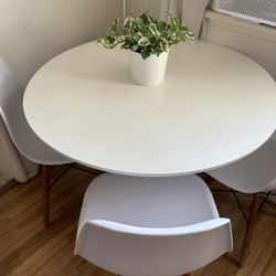 Dinning Table Set (4 Chairs and Table) 