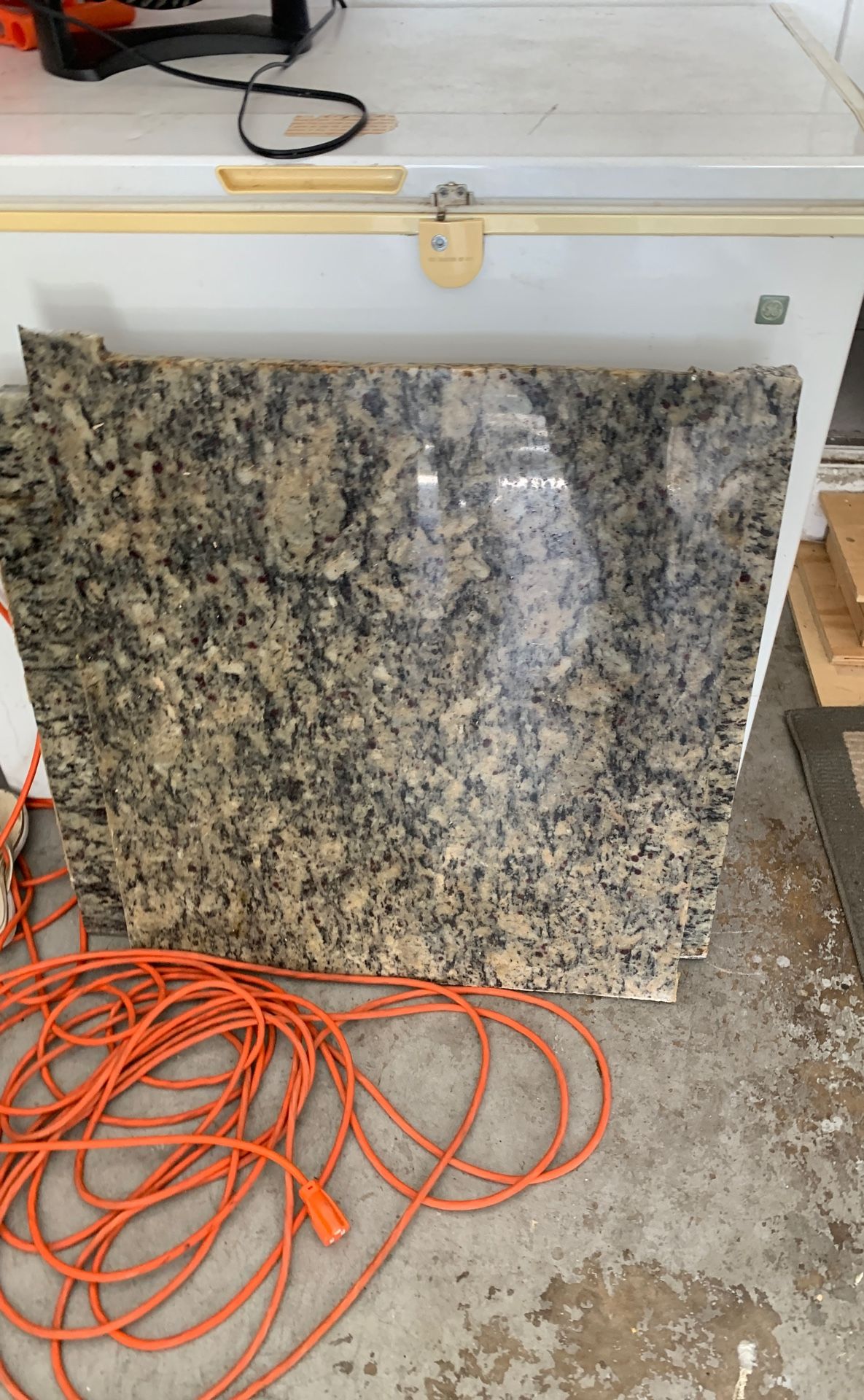 Free Granite scraps 49x26, 27x25 for Sale in Miramar, FL OfferUp