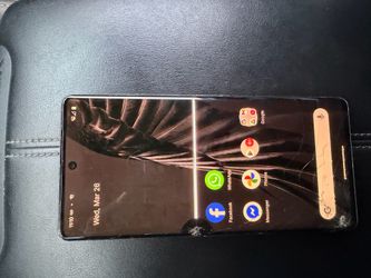 Google pixel 7 pro 512GB cracked screen
