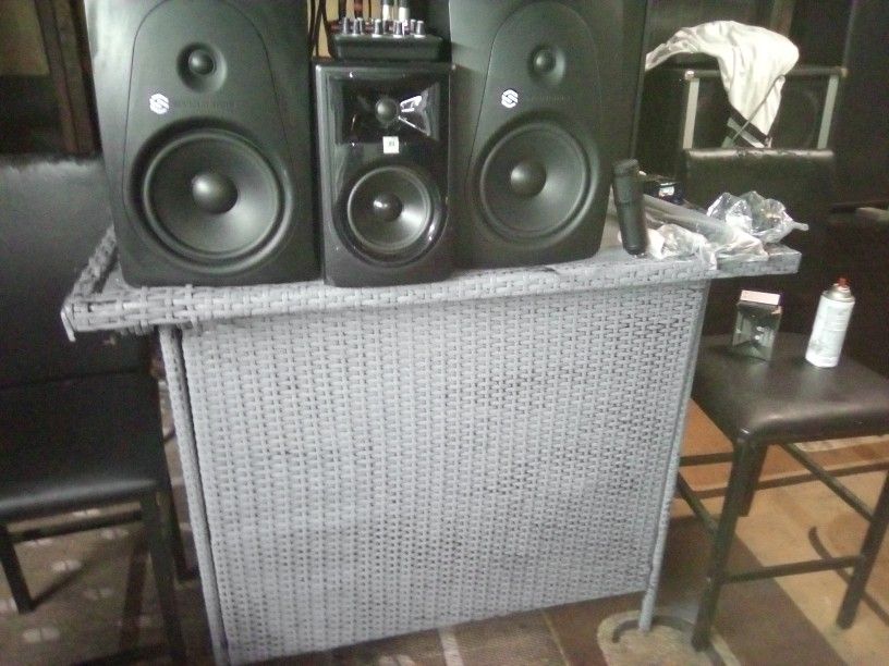 JBL Studio Speakers Sound Systems