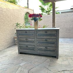 Modern Dresser 