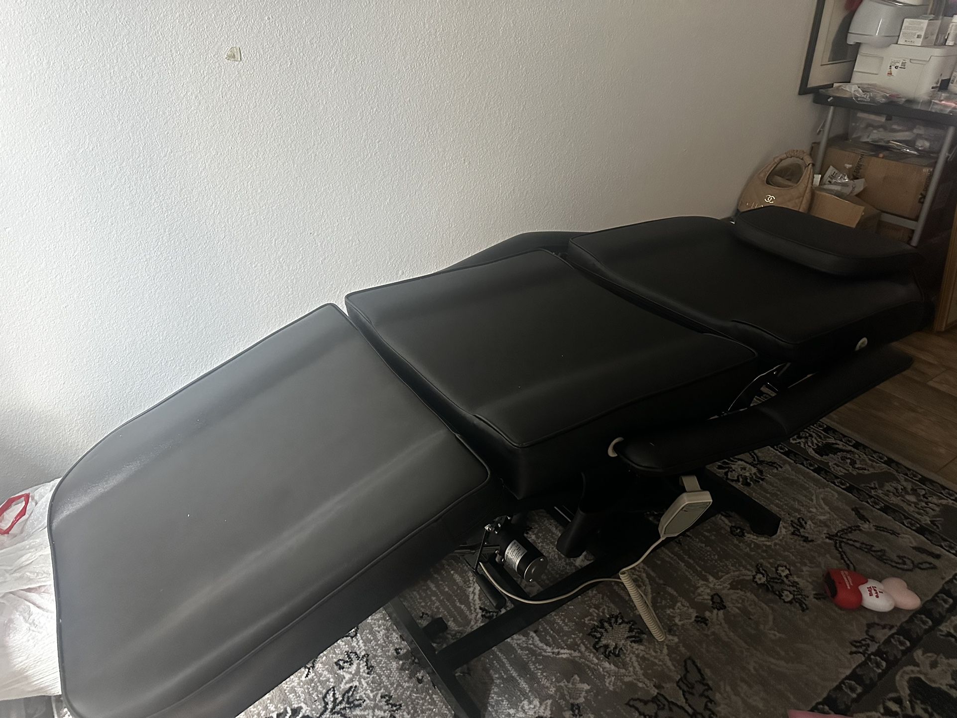 Salon Bed 