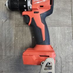 Milwaukee Electric - M18COMPACT BRUSHLESS 1/2 INCH Hammer Drill/Driver
