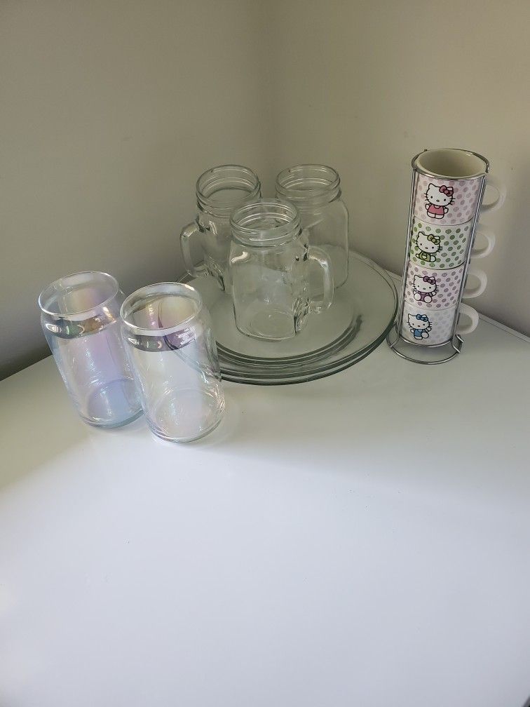 Hello Kitty Cups And Etc