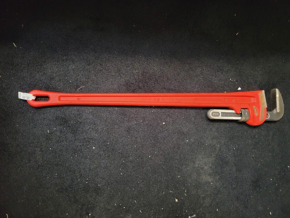 48" PIPE WRENCH (NEW) RIDGID