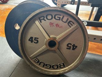 Rogue Machined Plates (500 lbs) + Rogue Rolling Plate Tree