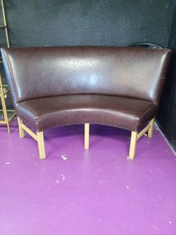 Free round chair