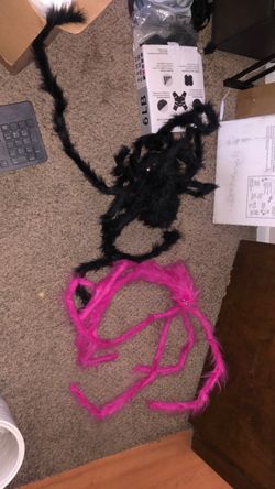 Spider decorations for Halloween open box but new product $10 for both of them