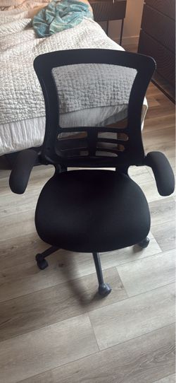 Desk chair