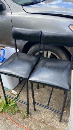 2. Bar stools.  Pick up. E.  Side.  Tacoma
