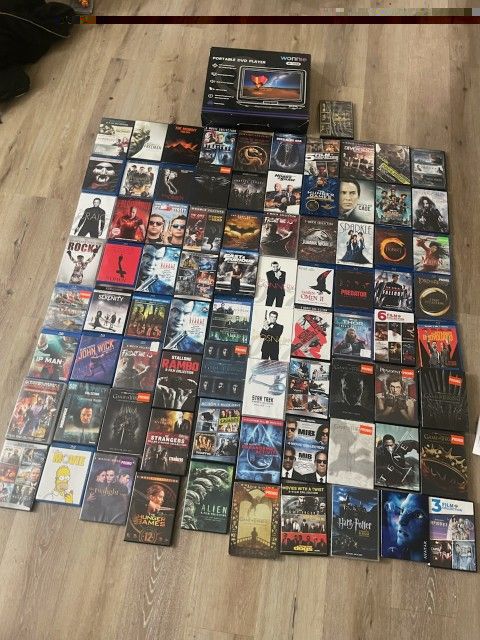 Blue Portable Movie Player With 200+ Movies 