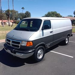 2003 Dodge Ram Van