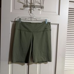 Nike One Women's Mid-Rise 7" Olive Green Athletic Bike Shorts Size Large 