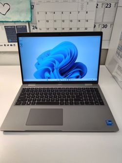 Fast Fast Fast 12th GEN DELL/Core i5/256GB SSD/24GB Ram/Webcam/Bluetooth/Wi-Fi/HDMi/backlit keyboard/Windows 11/Warranty