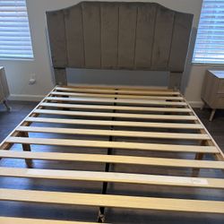 Queen Bedframe & headboard 