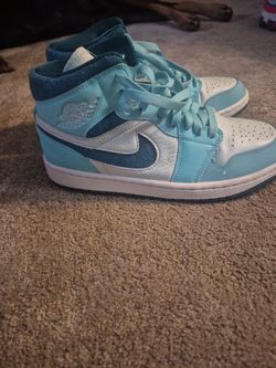 Nike Air Jordan 1