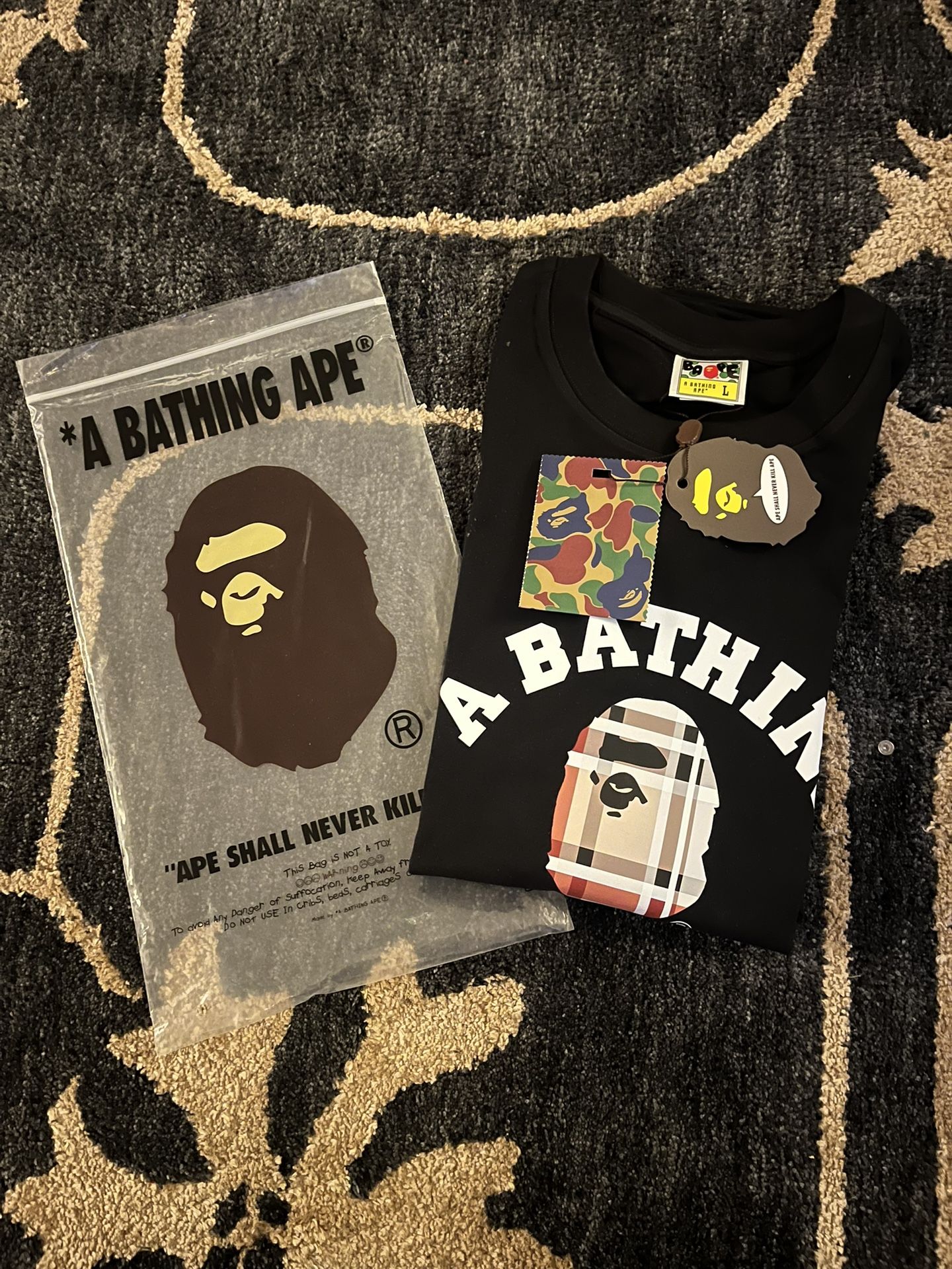 AUTHENTIC BAPE TEE 