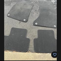 A4 B8 Floor Mats Oem.