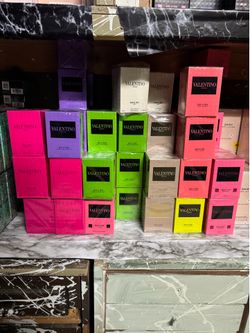 Valentino Women sets of 4 for 200$
