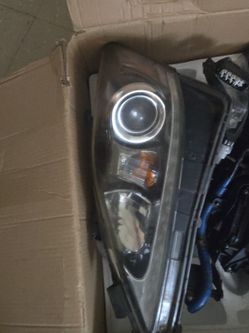 Lexus IS250 HEADLIGHTS 2012