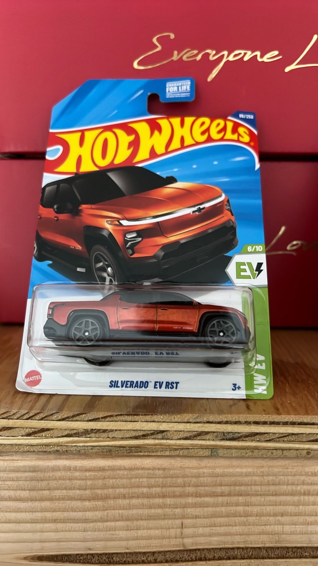 Hotwheel Silverado EV RST