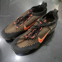 Nike Air VaporMax Black Bright Crimson