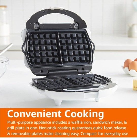 Amazon Basics Waffle, Sandwich Maker and Grill 3-in-1 White, 700W
