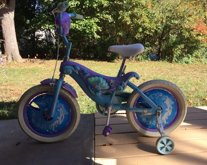 Girls 16" Huffy Princess Ariel bike