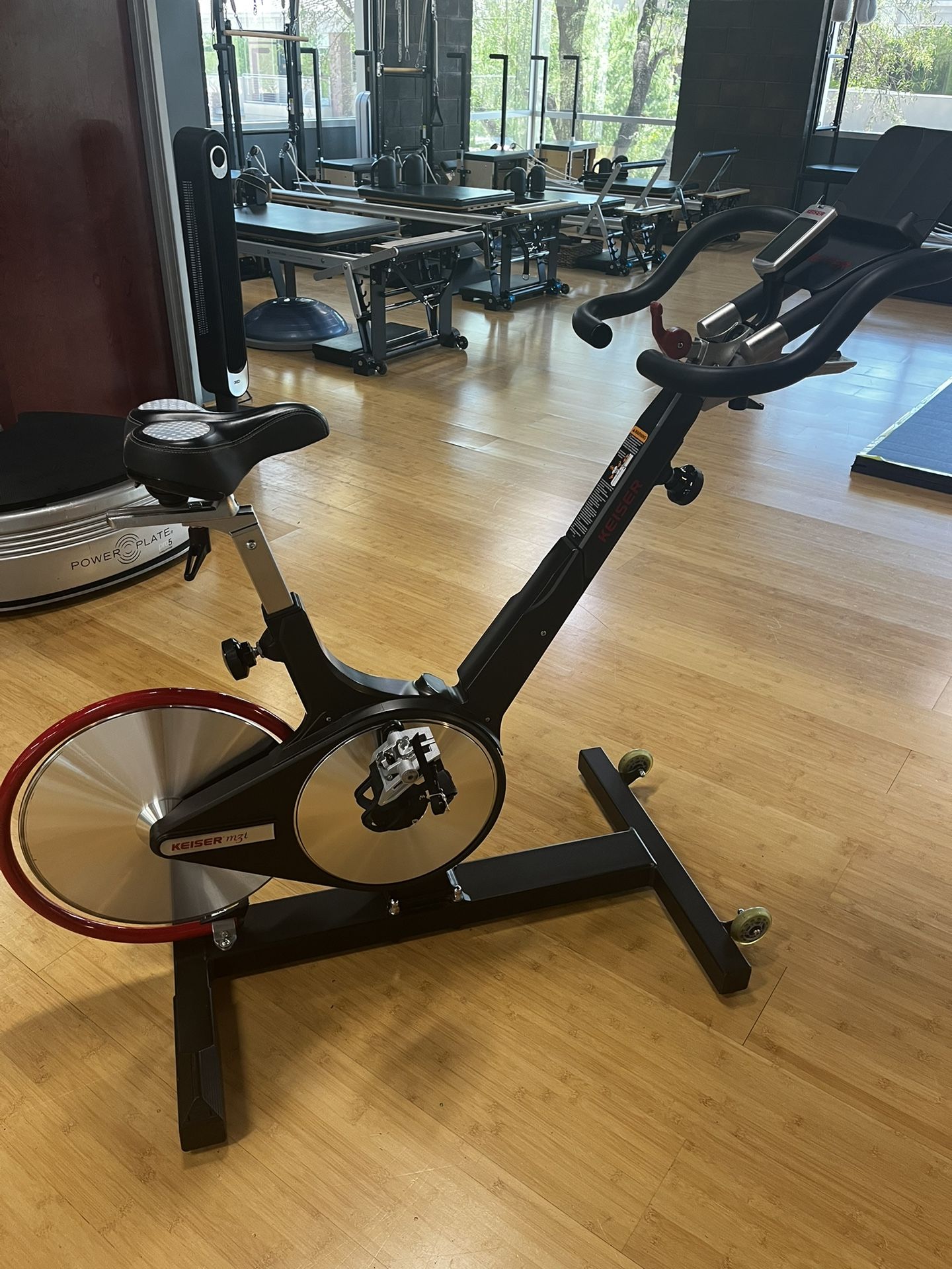 Keiser M3i Indoor Cycle – Premium Spin Bike