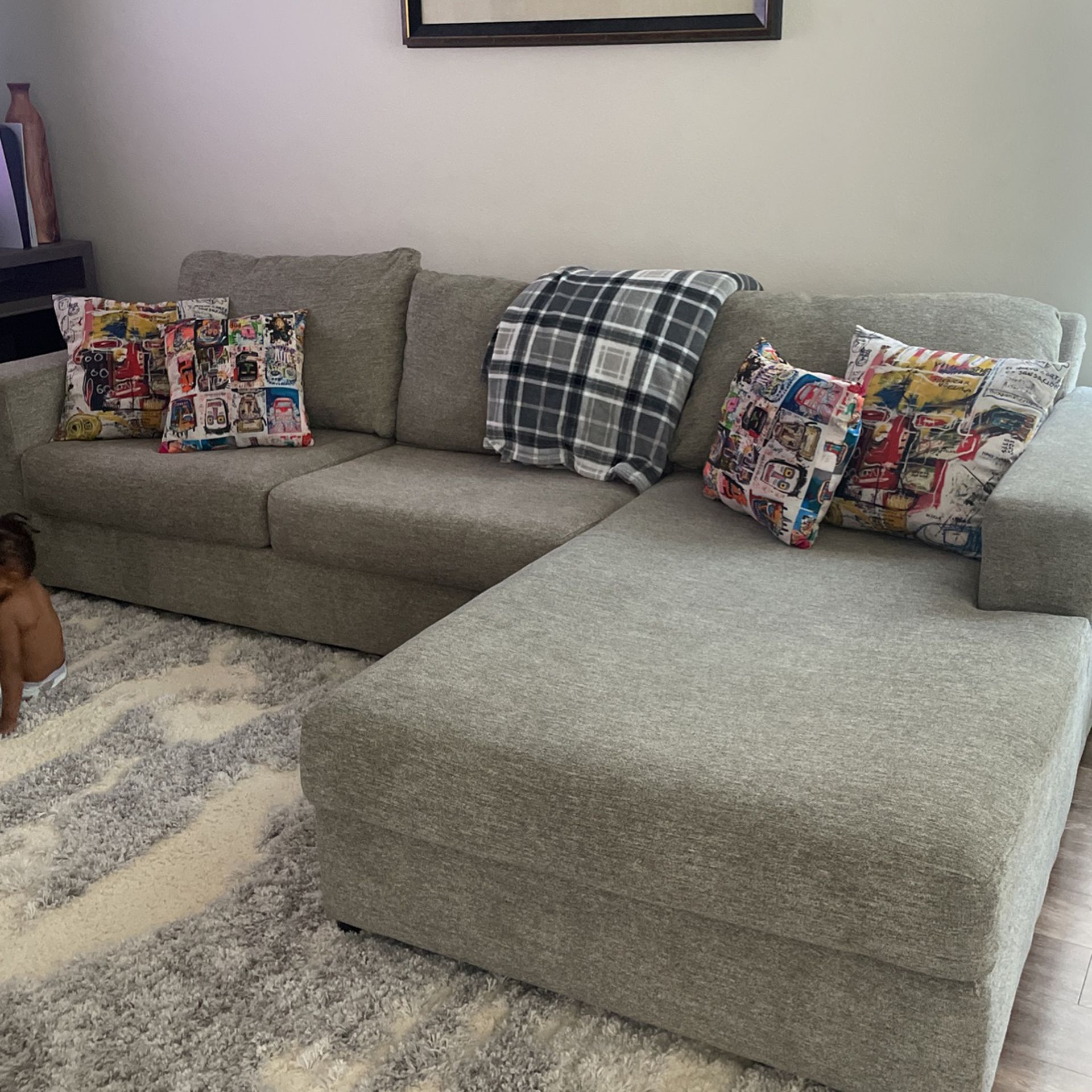 L Shape Couch/ Sectional 