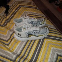 Under Armour Shoes