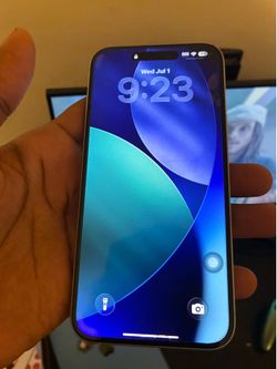 iPhone  15 Plus