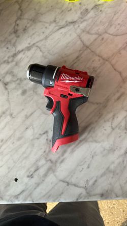 M12 12V Lithium-Ion Subcompact Brushless Cordless 3/8 in. Drill Driver (Tool-Only)