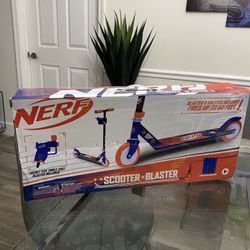 Kids Scooter  With Blaster For Game ! Brand New 