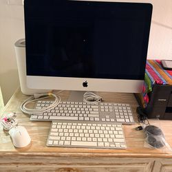 Apple iMac Desktop Computer