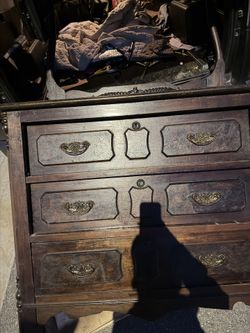 Antique Tiger Oak Vanity Dresser