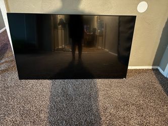 65”in Vizio Ultra HD Smart LED TV (no remote)